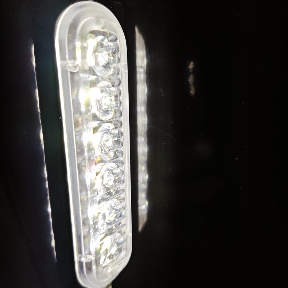 6 LED Recon/ Amber/ Warning Blinking light for vehicles